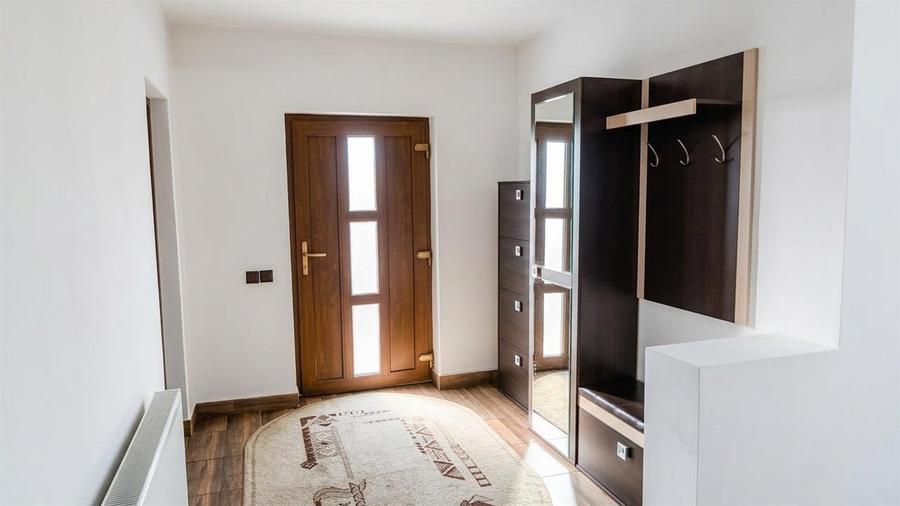 Casă cu 2 camere cu Teren 490 Mp în Nufărul