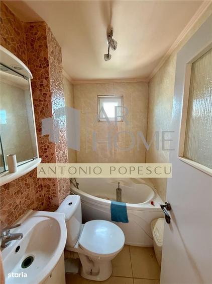 Apartament cu 2 camere decomandat în Vest
