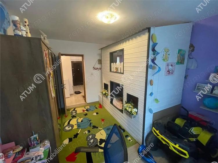 Apartament cu 3 camere decomandat în Central