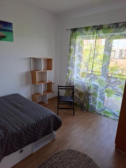 Duplex cu 5 camere cu Garaj în Bună Ziua