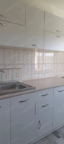 Apartament cu 2 camere decomandat în Micro 20
