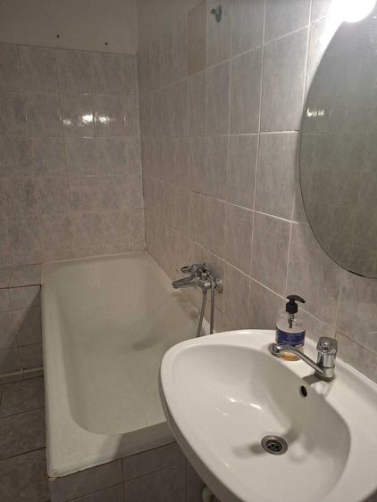 Apartament cu 2 camere decomandat în Televiziune