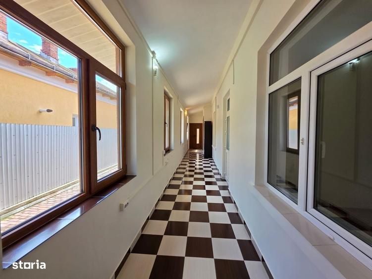 Casă cu 4 camere cu Teren 550 Mp în Ultracentral