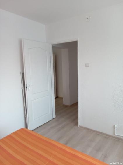 Apartament cu 2 camere semidecomandat în Turda