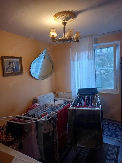 Apartament cu 3 camere decomandat în Gorjului