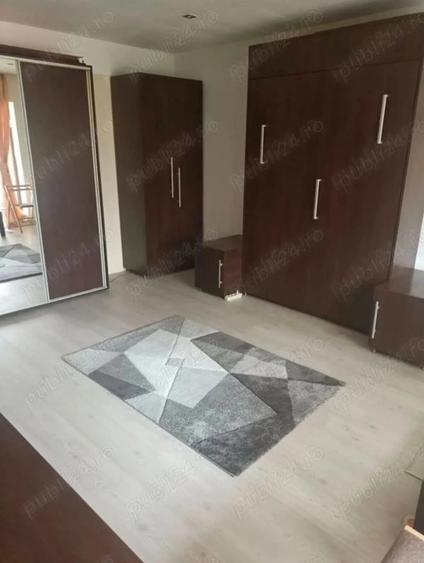 Garsonieră decomandată în Eremia
