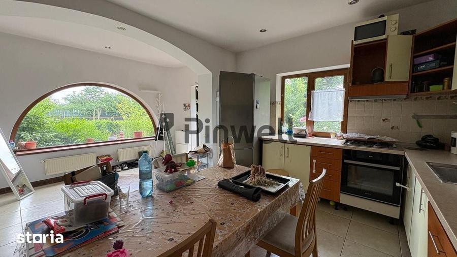 Casă cu 3 camere cu Teren 935 Mp în Central