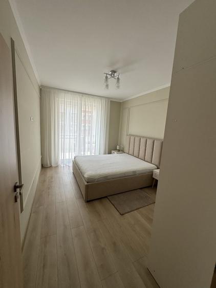 Apartament cu 3 camere decomandat în Lazaret