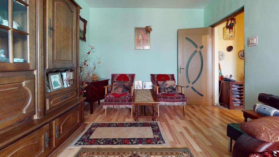 Apartament cu 2 camere decomandat în Griviței