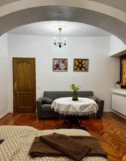 Apartament cu 3 camere în Ultracentral