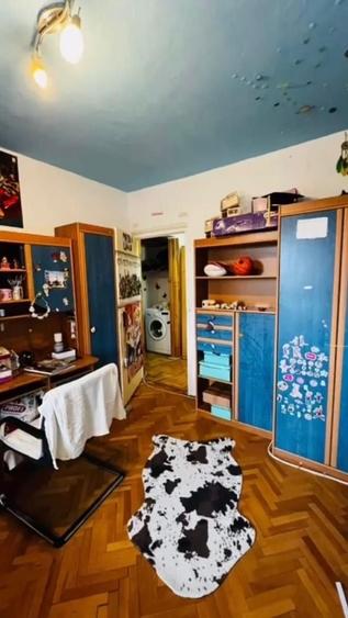 Apartament cu 3 camere decomandat, mobilat în Girocului