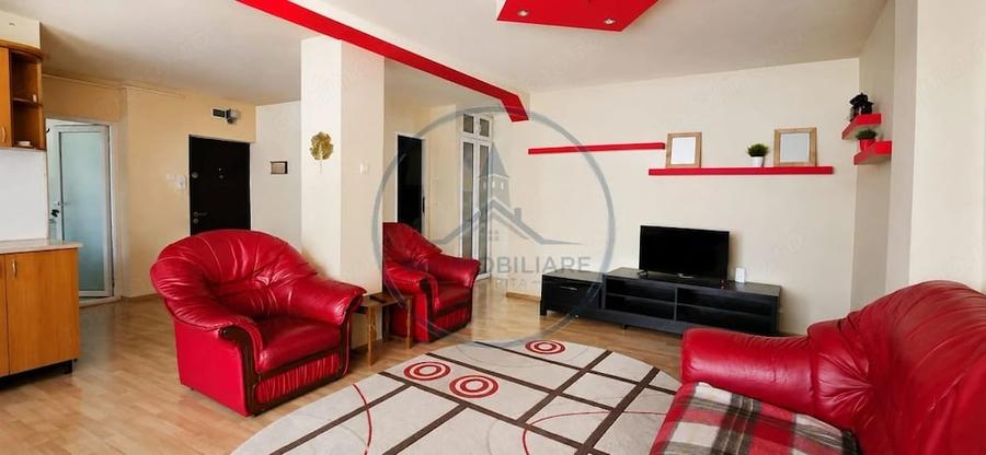 Apartament cu 3 camere decomandat în Ultracentral