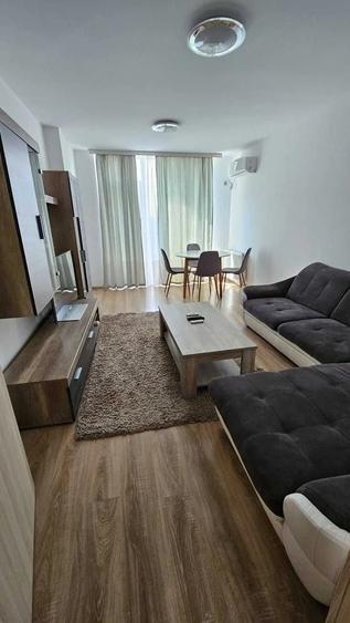 Apartament cu 2 camere decomandat în Circumvalațiunii