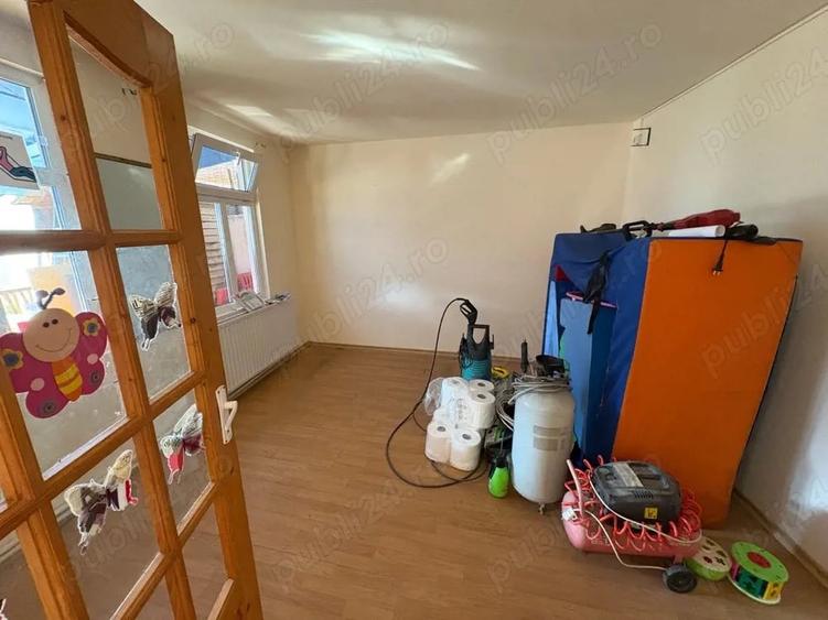 Casă cu Teren 265 Mp în Central