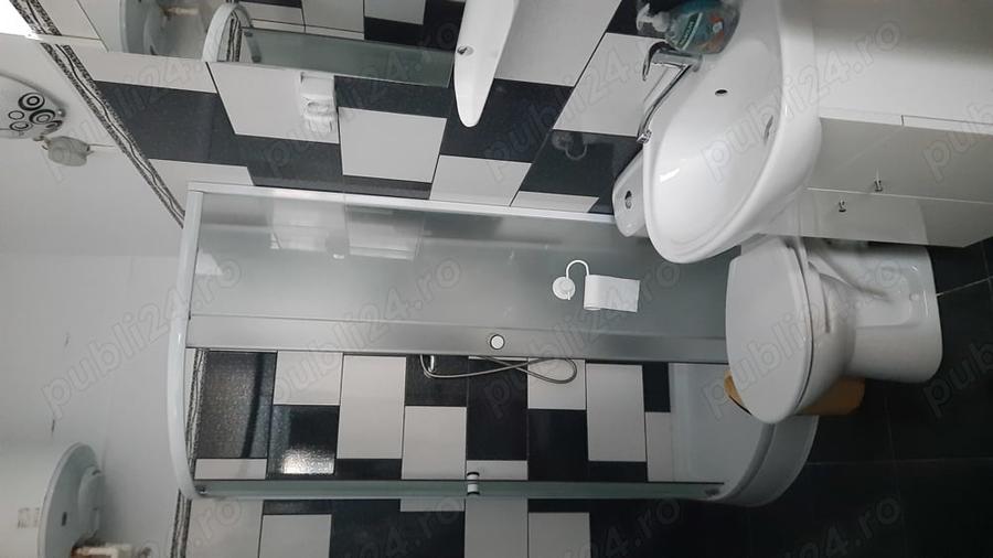 Casă cu 5 camere cu Teren 550 Mp în Sulina