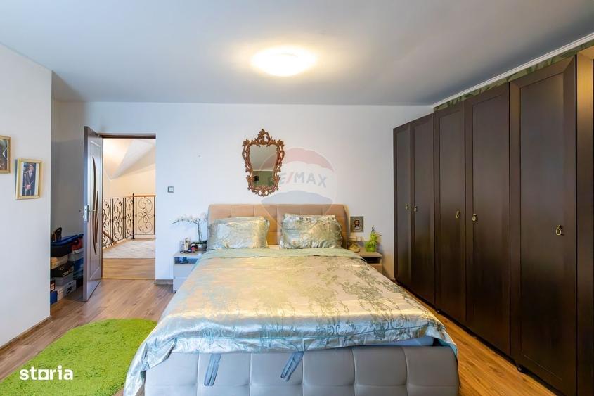 Casă cu 4 camere cu Teren 144 Mp în Măgura