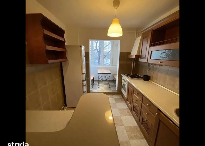 Apartament cu 3 camere decomandat în Militari