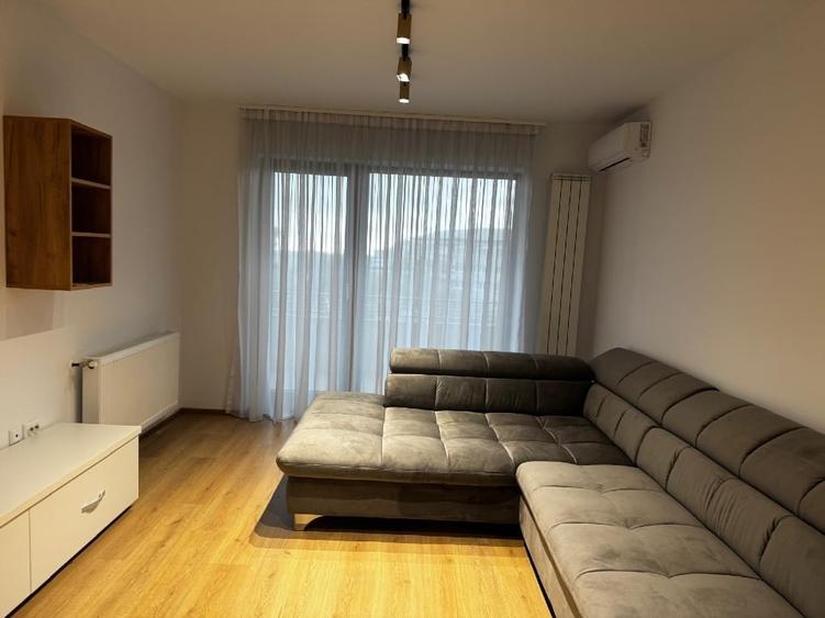 Apartament cu 2 camere decomandat, mobilat în Nord