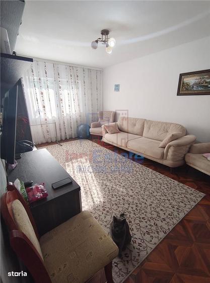 Superb - Apartament 3 camere decomandat - 4