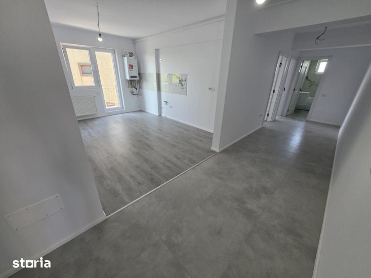 Apartament cu 3 camere decomandat în Dobroești