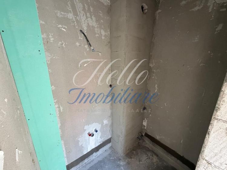 Apartament cu 3 camere semidecomandat în Zorilor