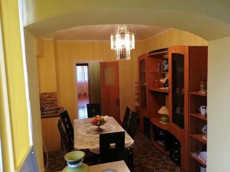 Apartament cu 3 camere decomandat în Ultracentral