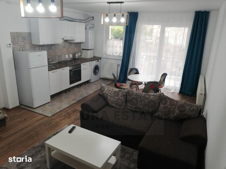 Apartament cu 3 camere, mobilat în Lazaret