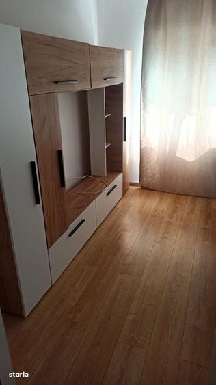 Garsonieră în Micro 17