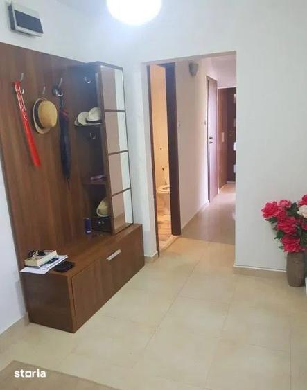 Apartament cu 3 camere decomandat, mobilat în Crângași