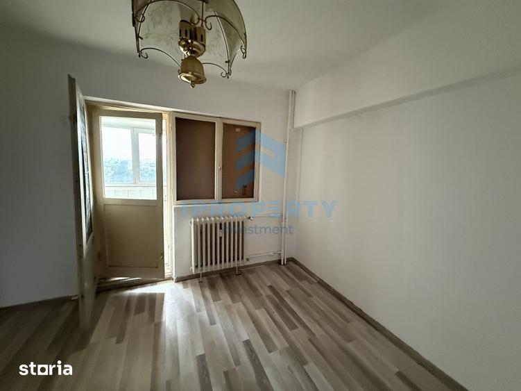 Apartament cu 4 camere, mobilat în Vitan