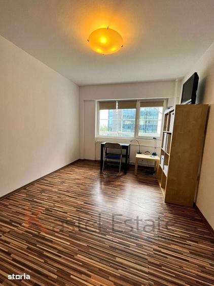 Apartament cu 3 camere în Militari