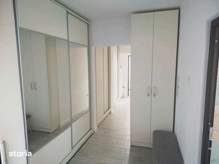 Apartament cu 3 camere în Buzaului