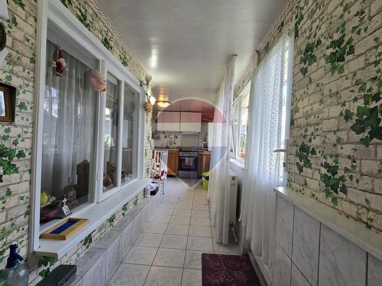 Casă individuală cu 4 camere cu Teren 303 Mp în Prelungirea Ferentari