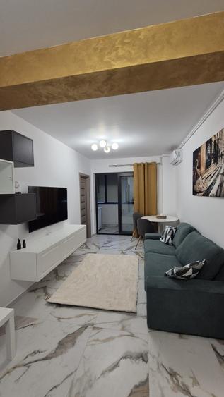 Apartament cu 2 camere semidecomandat în Agigea