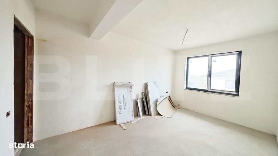 Casă cu 4 camere cu Teren 500 Mp în Sântandrei