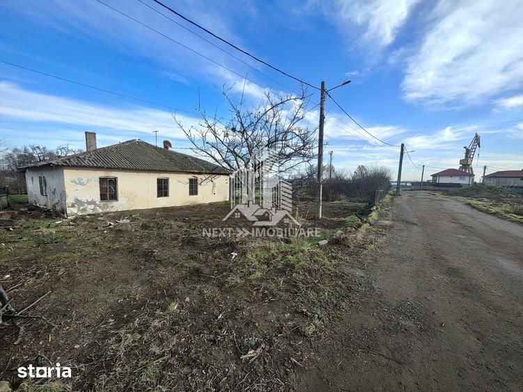 Casă cu 8 camere cu Teren 804 Mp în Limanu