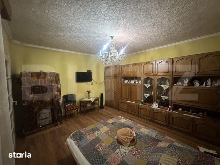 Casa 202 mp cu teren 1.178 mp, livada si garaj Petin - 4