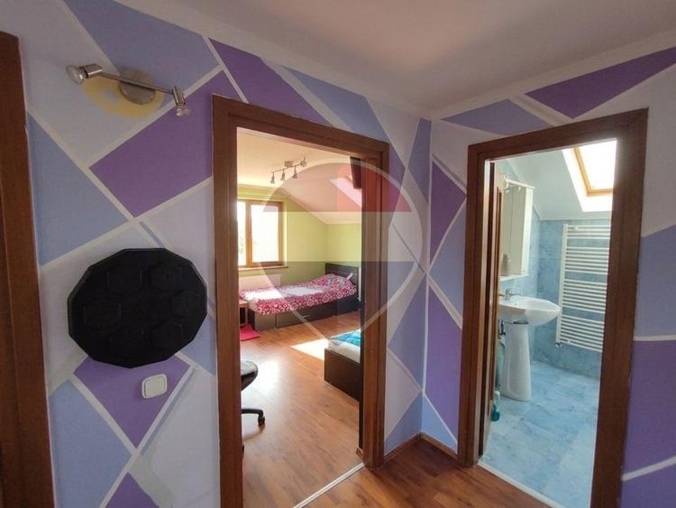 Duplex cu 4 camere cu Teren 177 Mp în Cantemir