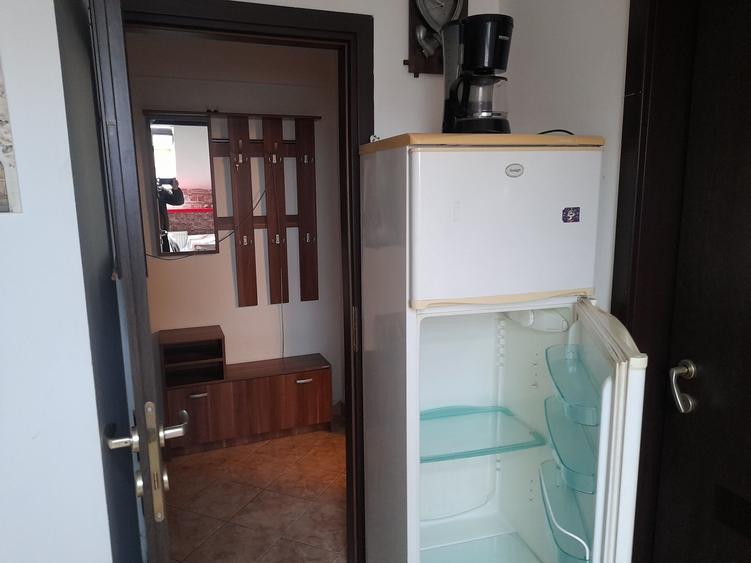 Apartament cu 2 camere decomandat în Exterior Vest