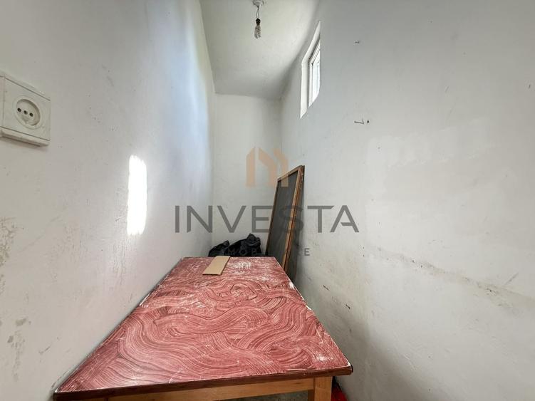 Casă individuală cu 2 camere cu Canalizare în Andrei Mureșanu