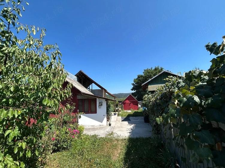 Casă cu 3 camere cu Teren 410 Mp în Ciofrângeni