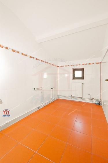 Casă individuală cu 7 camere cu Canalizare în Mazepa 2