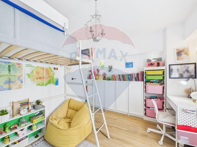Apartament cu 3 camere decomandat, mobilat în Unirii