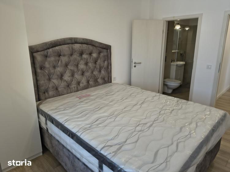 Apartament cu 3 camere decomandat în Cetate
