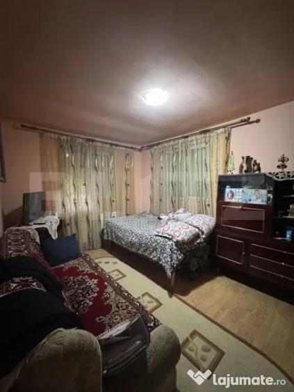Casă cu 3 camere cu Teren 211 Mp în Cernele