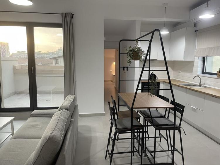 Apartament cu 3 camere decomandat în Unirii