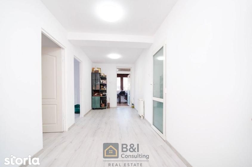 Apartament cu 4 camere în Bucium