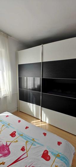 Apartament cu 2 camere decomandat în Drumul Taberei