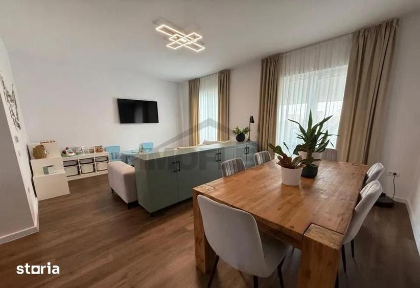 Casă cu 4 camere cu Teren 250 Mp în Giroc