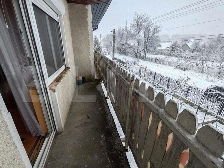 Casă cu 4 camere cu Teren 1700 Mp în Surduc